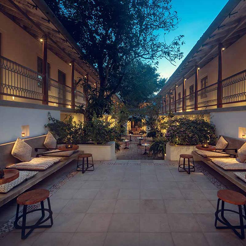 Fort-bazzar-outdoor-2-800x800