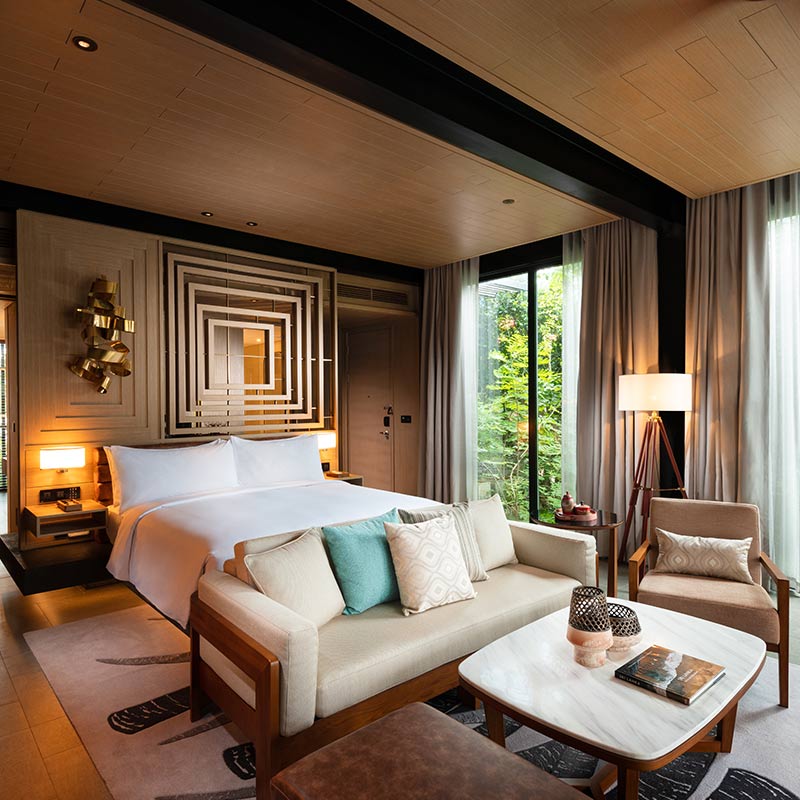 Hilton-Yala-King-Premium-Suite-View-of-Garden-800x800