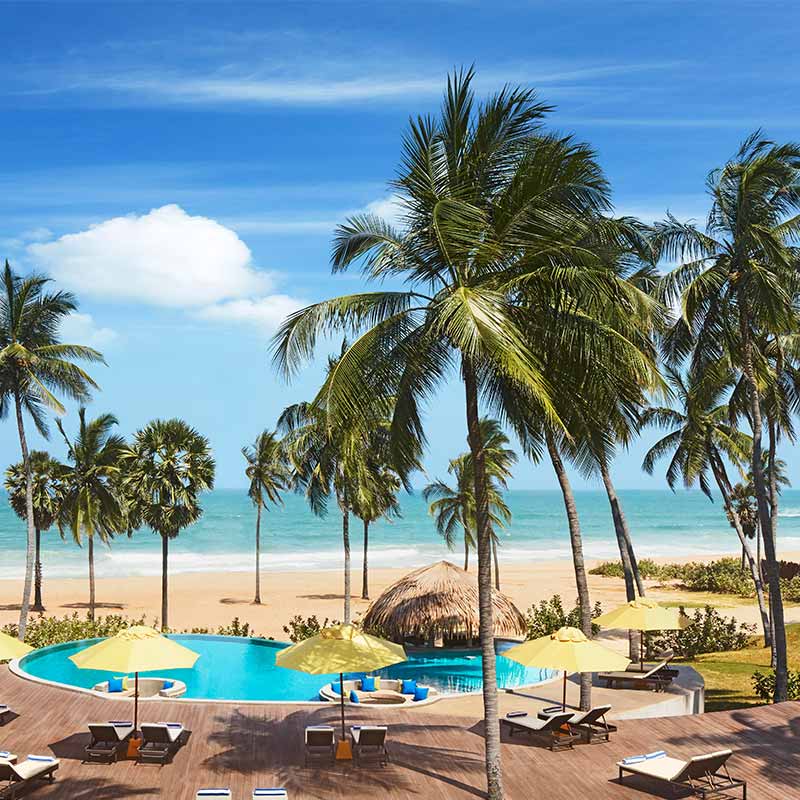 Jetwing-Surf-Cabana-only-type-of-room-pool-800x800