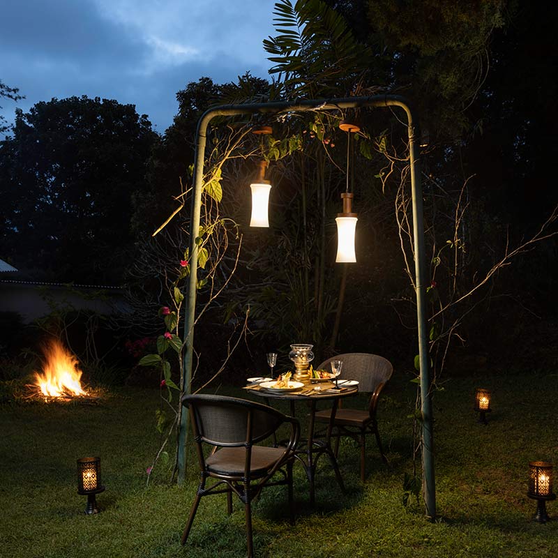 Outdoor-Dining-800x800