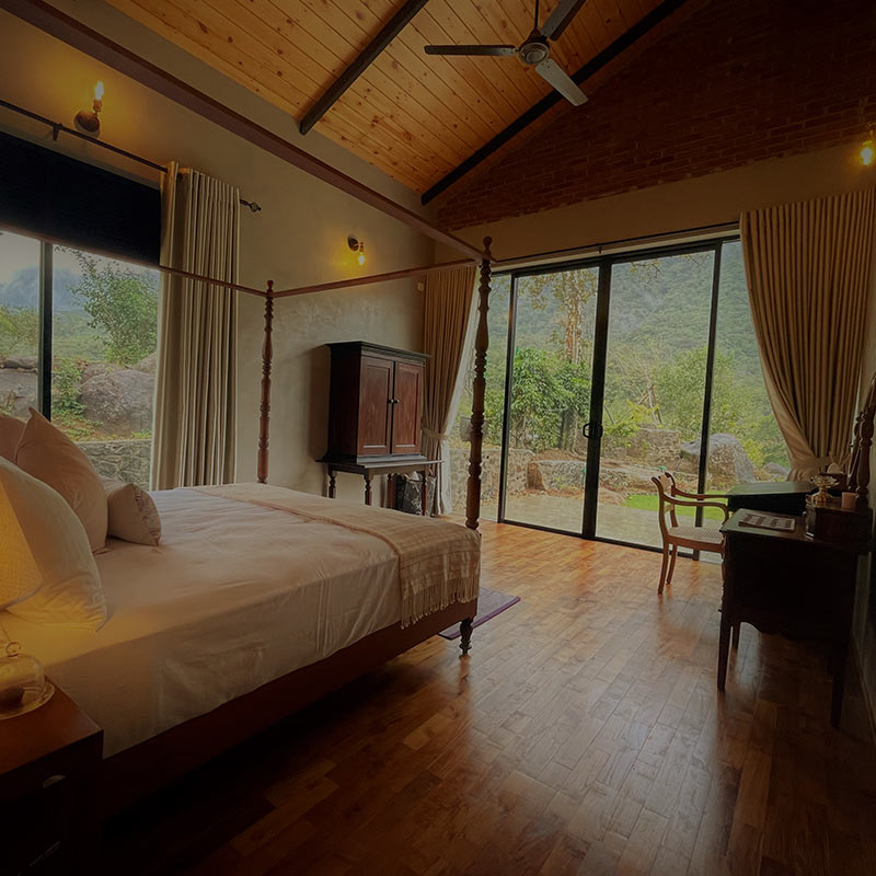 Rosewood-Manor-Deluxe-Mountain-View-Room-800x800