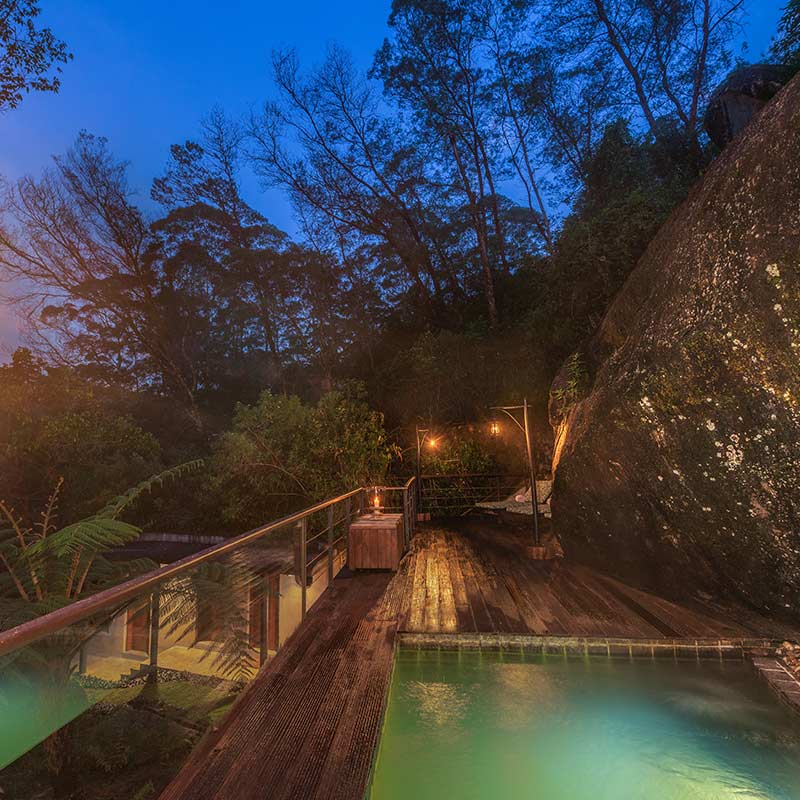 The-Cavern-Pool-800x800